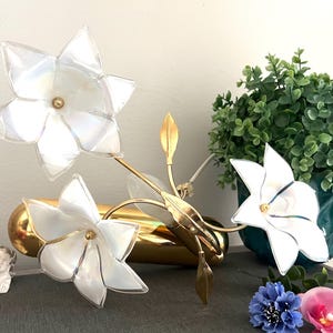 Amazing Hollywood Regency Murano Glass Floral wall Lamp, Italy 1970’ies mid century Vintage wall sconce lamp,art noveau lamp, gold plated