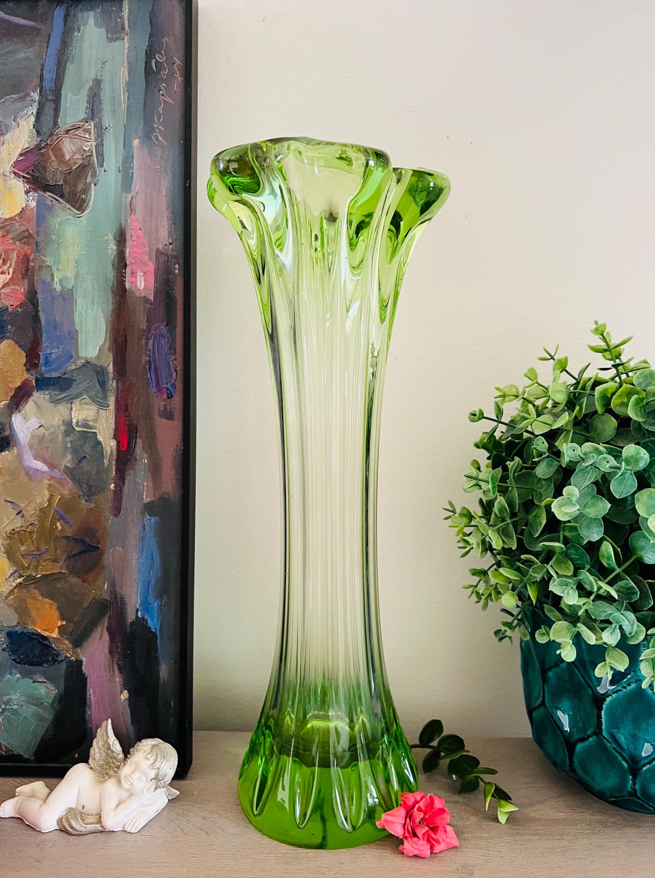 Beautiful Vintage Art Nouveau Green Glass Vase. 70's Vintage Vase