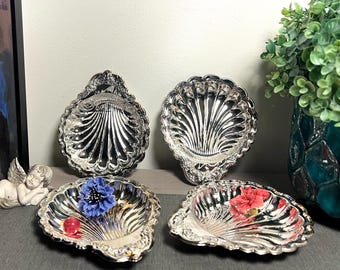 Increíble y raro hallazgo: juego de 4 posavasos vintage plateados nuevos con patrones grabados, platos de conchas marinas, plato de dulces, tazón de conchas, bandeja plateada