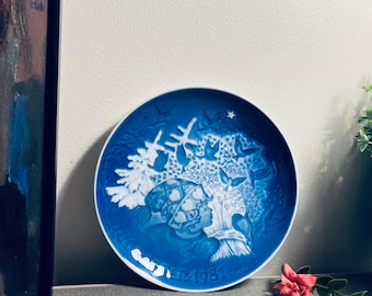 Bing & Grondahl 1981 Christmas Peace Plate, Jule Aften, Blue