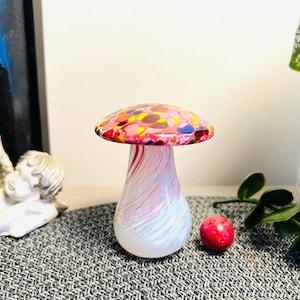 Amazing Vintage 1970s Mushroom Art Glass Figurine Paperweight Kosta Boda  - Sweden, collectible Monica Backstrom glass art