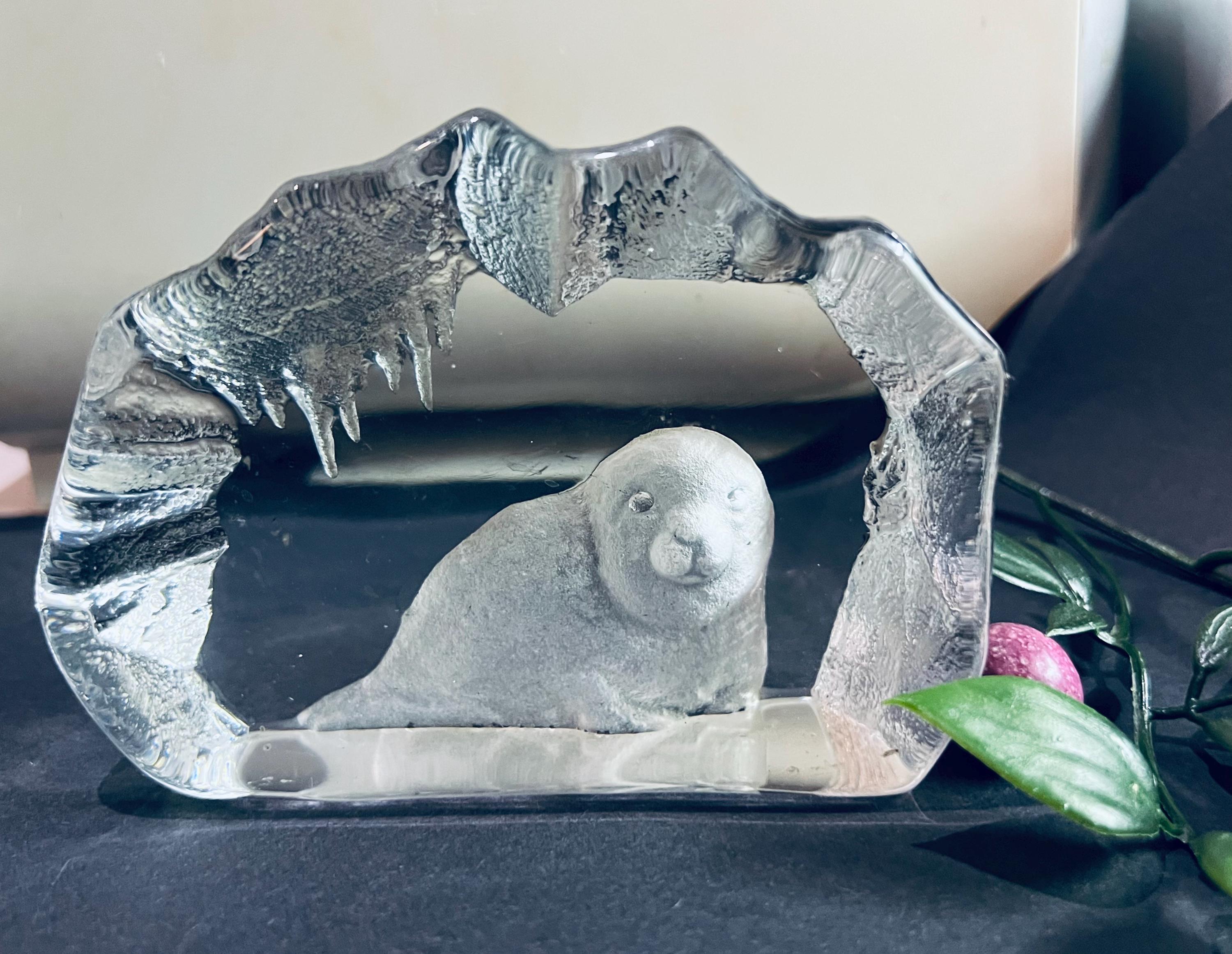 Vintage Heavy Lead Crystal Baby Sea Seal Glass Decor Sweden,mats