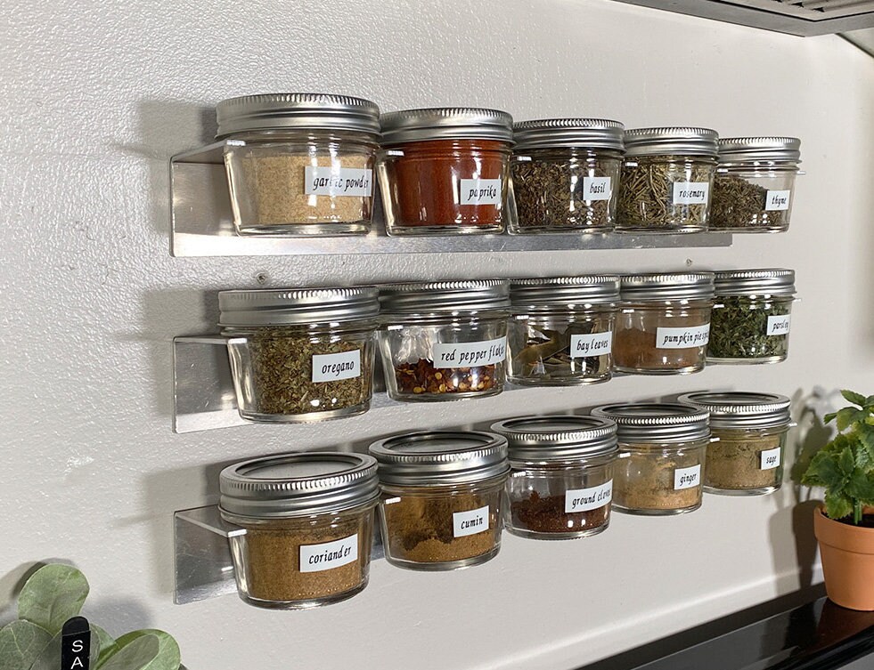 Mothering with Creativity: Re-purposing old jars into spice containers