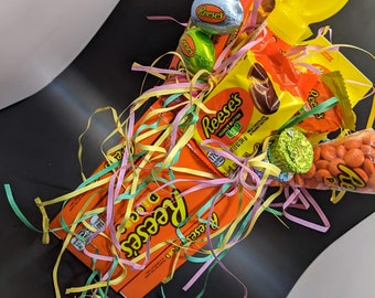 Reese's Edible Arrangement Easter Basket. Homemade. All ages. Male or Female. Edible Arrangement. Gift for anyone. Customizable