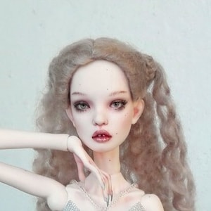 Muñeca falsa DORIA Popovy de The Sad Princess BJD con conjunto