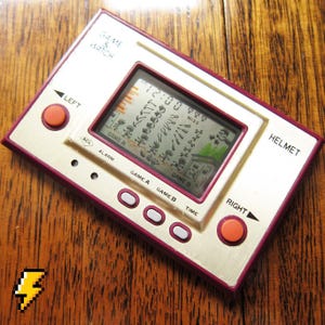 NINTENDO Helmet Game and Watch (CN-07) in Excellent Condition