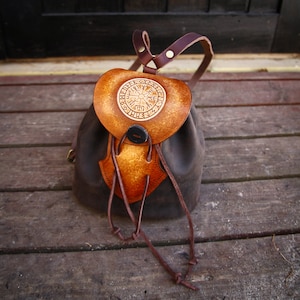 Petit sac à dos, en cuir, Vegvisir, sac à dos celtique, sac à dos en cuir marron, sac à dos en cuir pour femme, cadeau pour Vikings, mini sac à dos