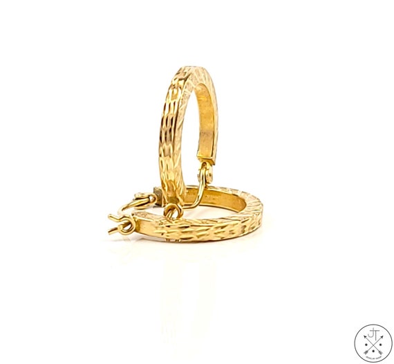 14k Yellow Gold 3/4 Inch Hoop Earrings - image 3