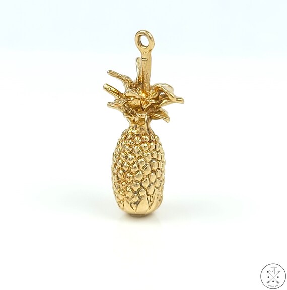 Vintage 14k Yellow Gold Pineapple Charm - image 1