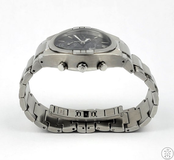 Bulova 96G18 Stainless Steel Chronograph Watch Qu… - image 9