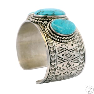 Vintage Navajo Sterling Silver Wide Cuff Bracelet Bisbee Turquoise 7.5 Inch Signed Heavy