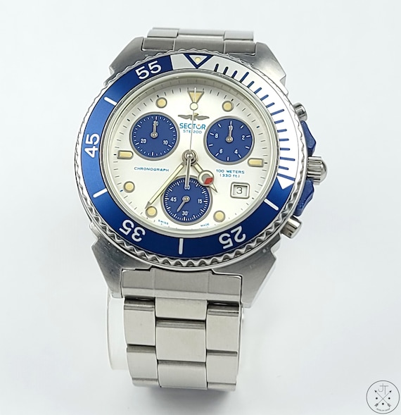Sector 200 watch sale
