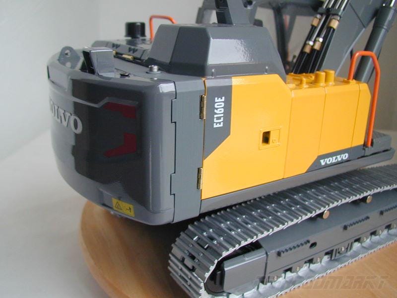 bruder ブルーダー cat グレーダー1/16スケール モーターグレーダー