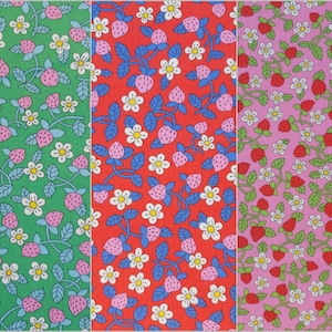 Liberty Fabric Tana Lawn Cotton - Fragole e Crema - SS22 The Wonderful Fantastical - 3 Colori Disponibili - Verde, Rosso, Rosa