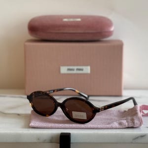 希少 miu miu サングラス アーカイブ リムレス ミラーレンズ Miu Miu】スクエアフレーム◇リムレス◇カラーサングラス