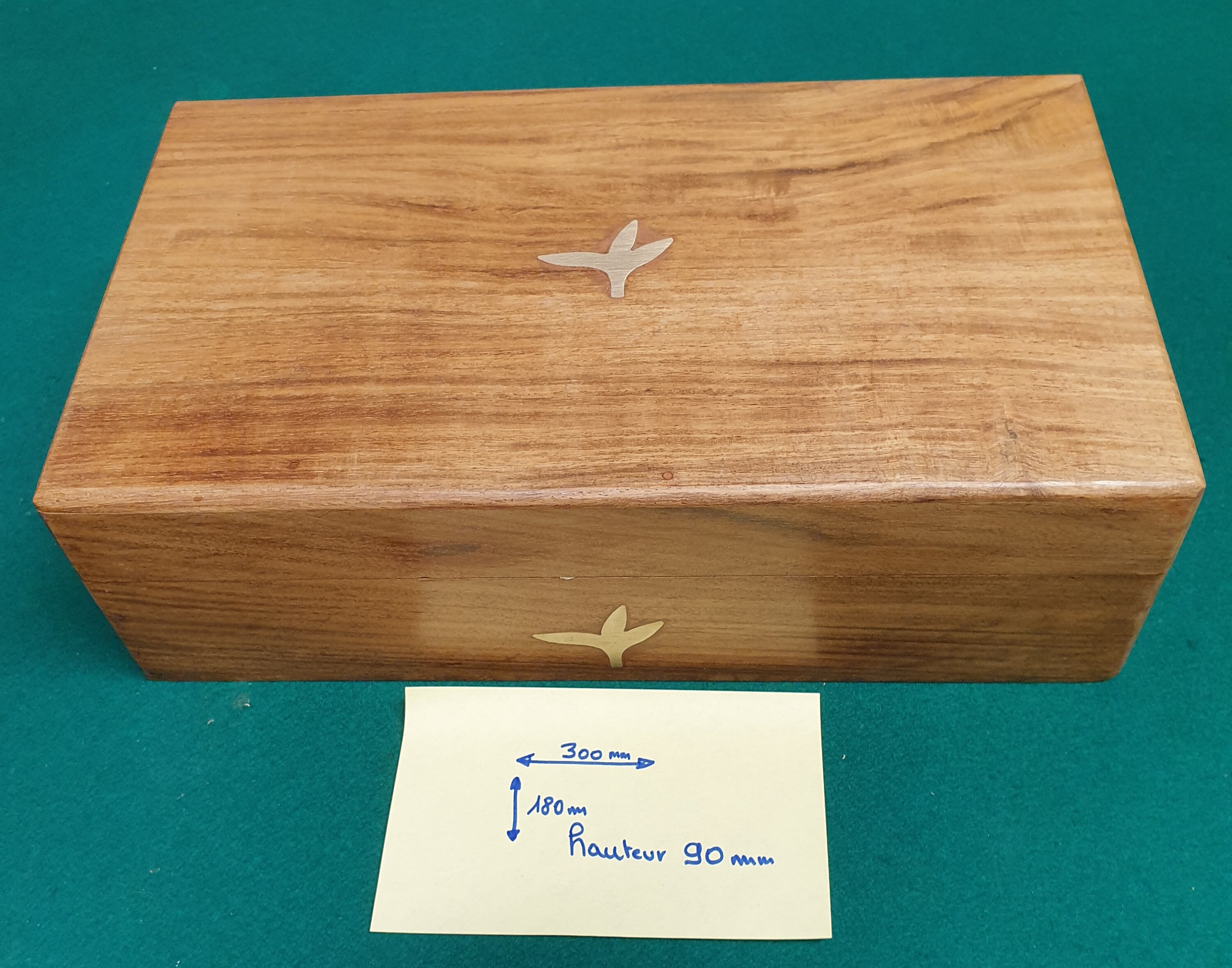 Boite en Bois Ancienne avec 8 Compartiments