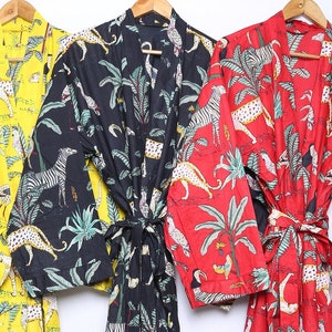 Kimono de bata de casa unisex de algodón puro impreso a mano en estampado Jungle Safari en rojo / bata de vestir de algodón / encubrimiento de playa / bata de algodón unisex