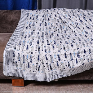 Cotton Kantha Quilt Bed Cover in Deep Blue & White | Kantha Quilt King Size | Handmade Bedding Quilt | Sofa Throw | Cotton Kantha Bedspread