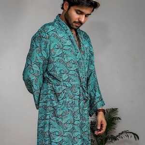 Herren Boho Seidenmischung Reverskragen Regal House Robe | Luxus Loungewear | Digitaldruck Lounge Robe | Perfektes Geschenk für ihn