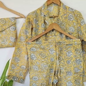 Comfortable Fit Pure Cotton Pyjama Set Handblocked | Yellow & Grey Floral Print | Women Cotton PyjamaSet | Nightwear | RelaxedFit Loungewear