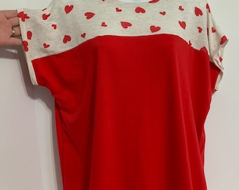 Hearts and red Dolman T-Shirt