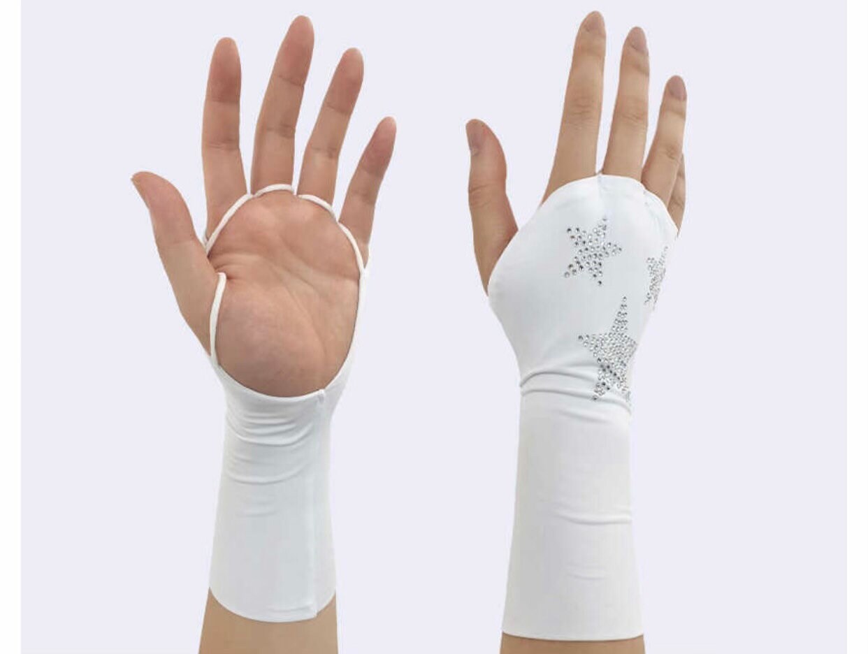 Golf Gloves Right or Left , Half Finger Golf Gloves Hand Ice Silk UV