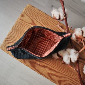 Handmade Kosmetiktasche aus Cord / Federmäppchen mit Ethno Muster / Stiftetasche petrol / Mäppchen mit Reißverschluss / Größe XS