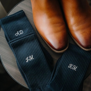 Calzini con iniziali personalizzate: regalo con monogramma ricamato personalizzato