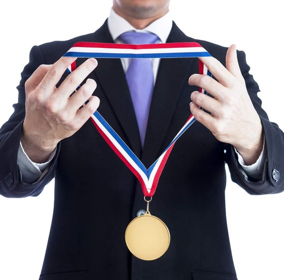 刻印入りサッカーメダル：金、銀、銅のユース賞（2インチ金属製