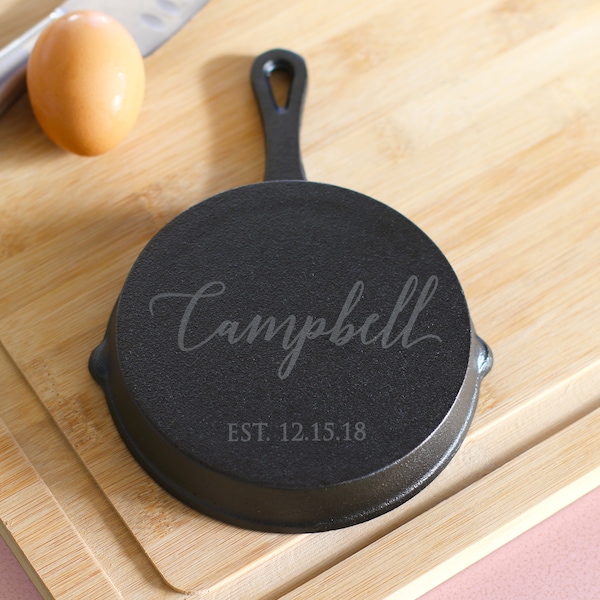 Personalized 6th Anniversary Cast Iron Pan, Sixth Anniversary Iron Gift, Personalized Kitchen Gift, Personalized Anniversary Gift--CS5-B-100