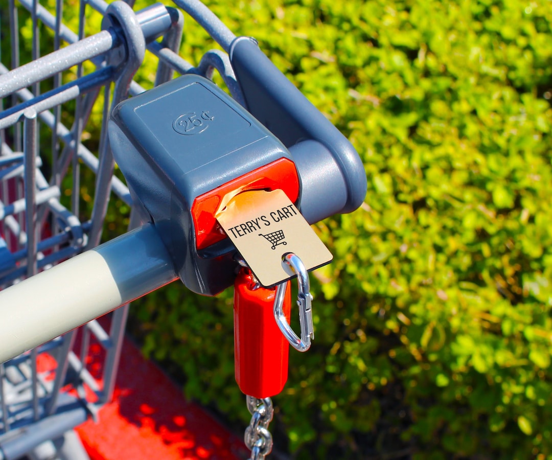 Personalized Shopping Cart Keychain, Custom Buggy Cart Coin Keychain