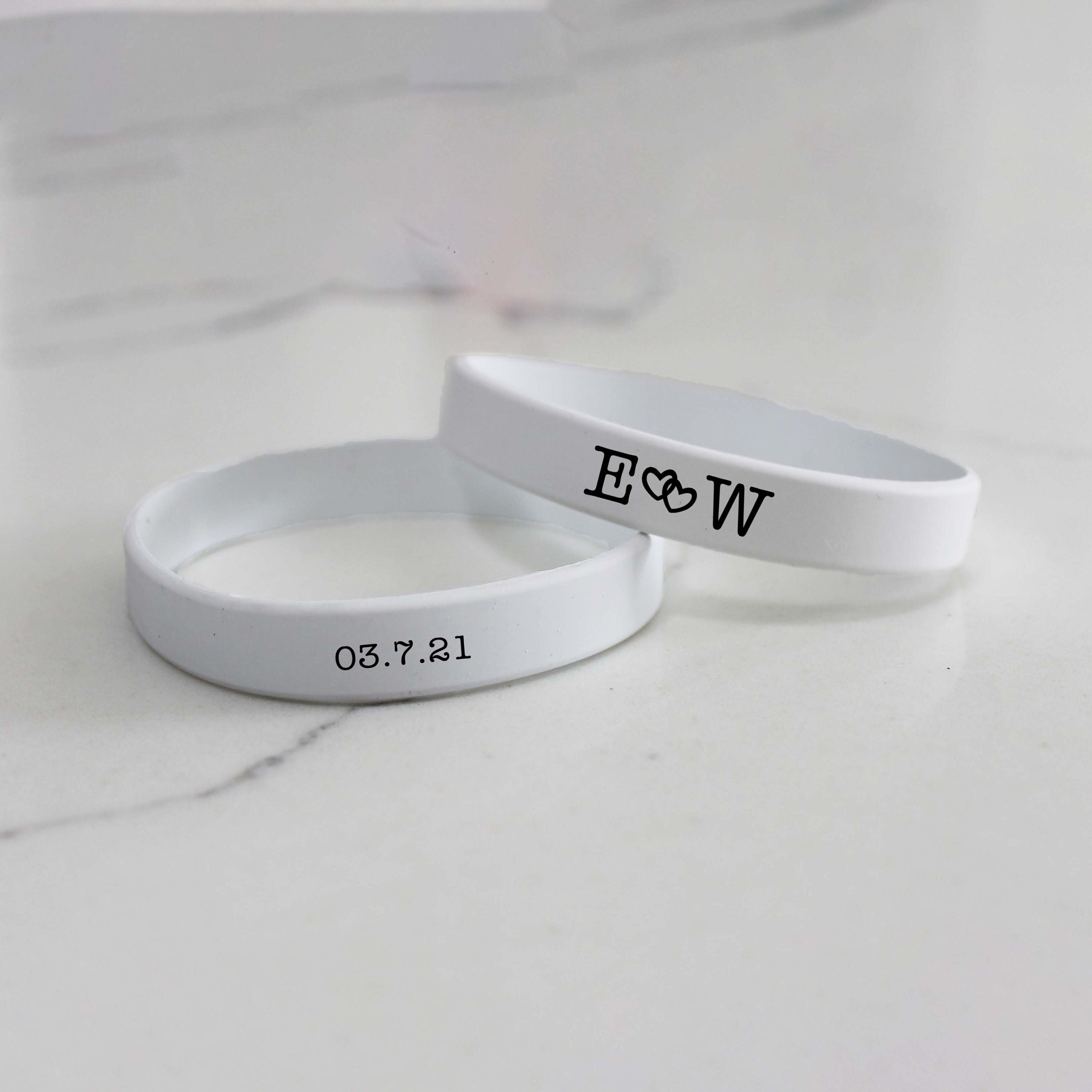 Lot De 8 Bracelets Silicone Love Amour - Saint-Valentin Ou Amitié - Cadeau Mignon Et Coloré