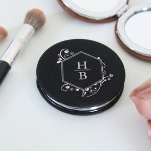 Personalized pocket mirror small hand mirror vanity mirror small compact mirror cute compact mirror Bridesmaid Gifts Maid of Honor --PMR-G-2