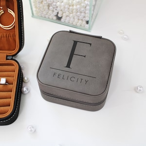 Mini estuche de viaje de joyería, organizador de joyas de viaje pequeño, caja de joyas portátil Mini organizador de almacenamiento de viaje Caja de almacenamiento de pantalla portátil