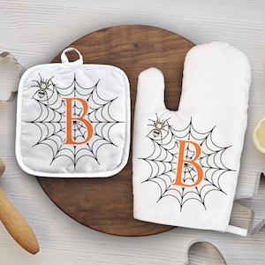 Fall Personalized Oven Mitt and Pot Holder Set | Halloween Personalized Oven mitt | Pot Holder Personalized Kitchen Gifts  --OVM-W-B