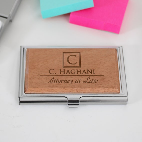Amazon.com: Kiola Designs Silver Toned Etched Oval Letter C  Letter C Monogram Business Card Holder display picture 1