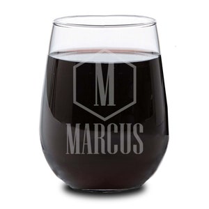 Monogrammed Wine Glass, Personalized Wine Glass, Custom Wine Glass, Engraved Wine Glass, Valentine&#39;s Day Gifts, Etched Wine Glass