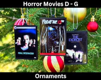 Skräckfilmer (D-G) – DVD-ornament, Julomslag till filmen 2026, Halloweenmonster, blod och slasher, läskig thriller, 3D-gran med gott nytt år