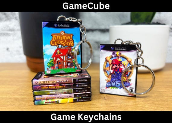 Mini Gamecube Game Case Keychain, Retro Nintendo Case Cover Art, Miniature Game Cube Gaming, Birthday Party Key Ring, 3D GC Mario Gamer Gift