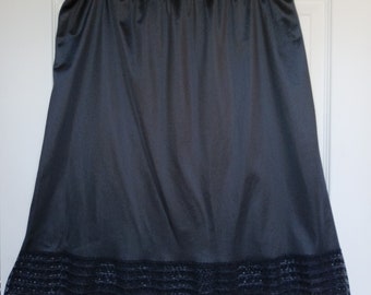 Black Skirt Slip with Lace Hem size 26 W - 28 W elastic waist Antron III nylon vintage plus size undergarment anti-static