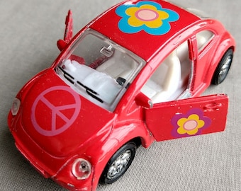 Red Flower Power Y2K Beetle Toy Car pull-n-go open doors well loved collector item miniature model red