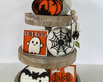 Halloween tiered tray decor, Cute Halloween signs, Hey Boo, Farmhouse Halloween decor