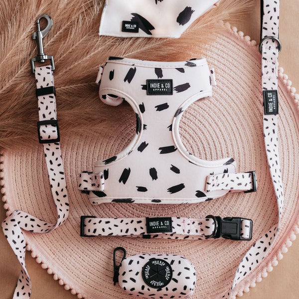 HONEY LOVE Full set, adjustable dog harness, nude,  black dog harness, Honey Love dog harness, Dog accesories