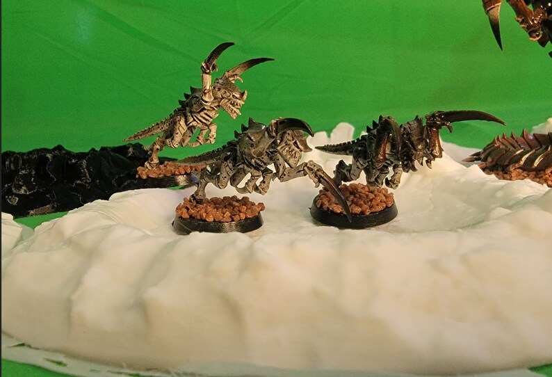 six-3d-printed-craters-scatter-terrain-for-games-like-warhammer-40k