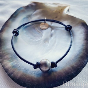 Tahitian black pearl bracelet