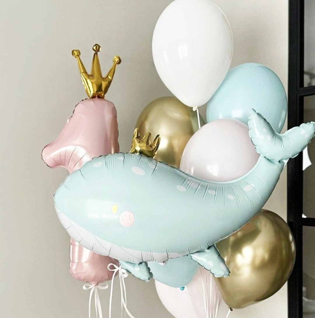 elegant-whale-pink-balloons-set-with-golden-crown-chic-under-the-sea
