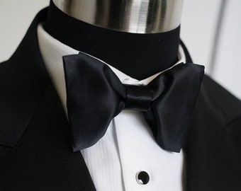 Classic Silk Satin Pre-Tied Bow-Ties, Wedding Bow-Ties, Formal Event, Prom, Tom Ford Style.