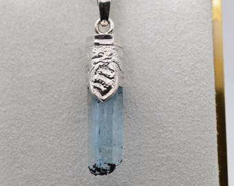 Unique Natural Blue Transparency Natural Aquamarine Necklace ,  Raw Aquamarine Pendant, Crystal Jewelry, gift for him/her