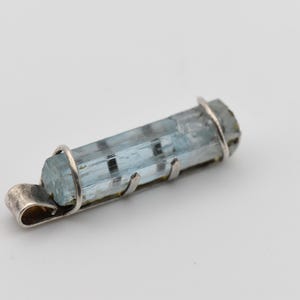 Mooie blauwe transparantie natuurlijke aquamarijn ketting ruwe, ruwe aquamarijn hanger, kristallen sieraden, cadeau voor hem