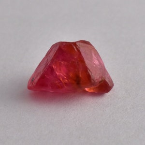 4.1ct Vietnam Rough Red Raw Spinel Macle Crystal , Raw Spinel Specimen Gemstone, Healing Crystal Gemstone.